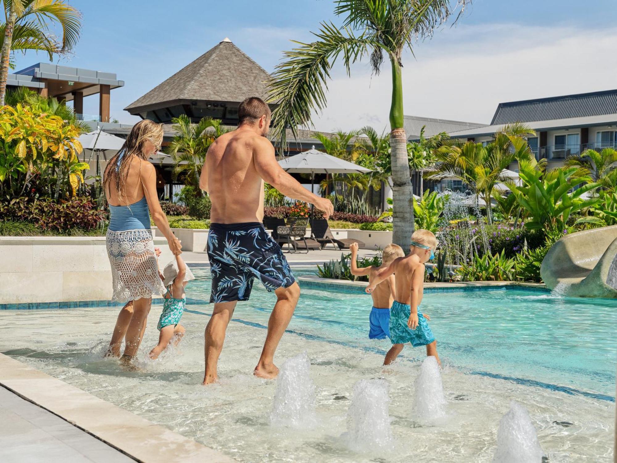 Crowne Plaza Fiji Nadi Bay Resort & Spa, An Ihg Hotel Eksteriør bilde